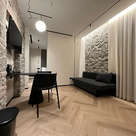 Apartament De Rerum Natura Treponti